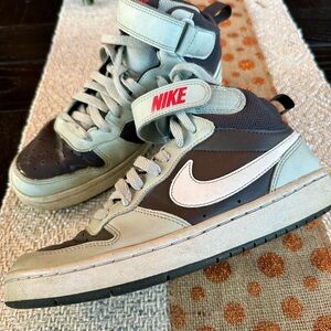 Nike Court Borough High Top Sneakers, Youth size 5